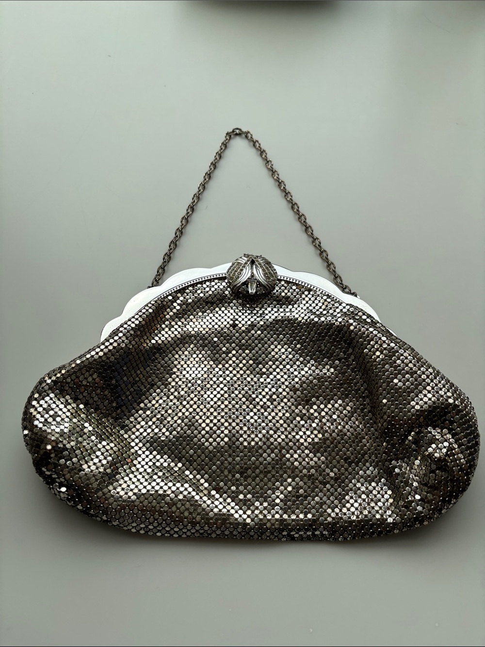 Vintage 1950s Whiting & Davis Silver Mesh Clutch / Purse